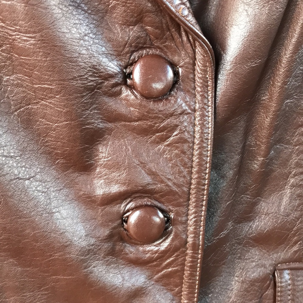 SOLD! VTG 70s-80s Brown Leather Blazer/Belted Jacket, 38 - Picture 6 of 7